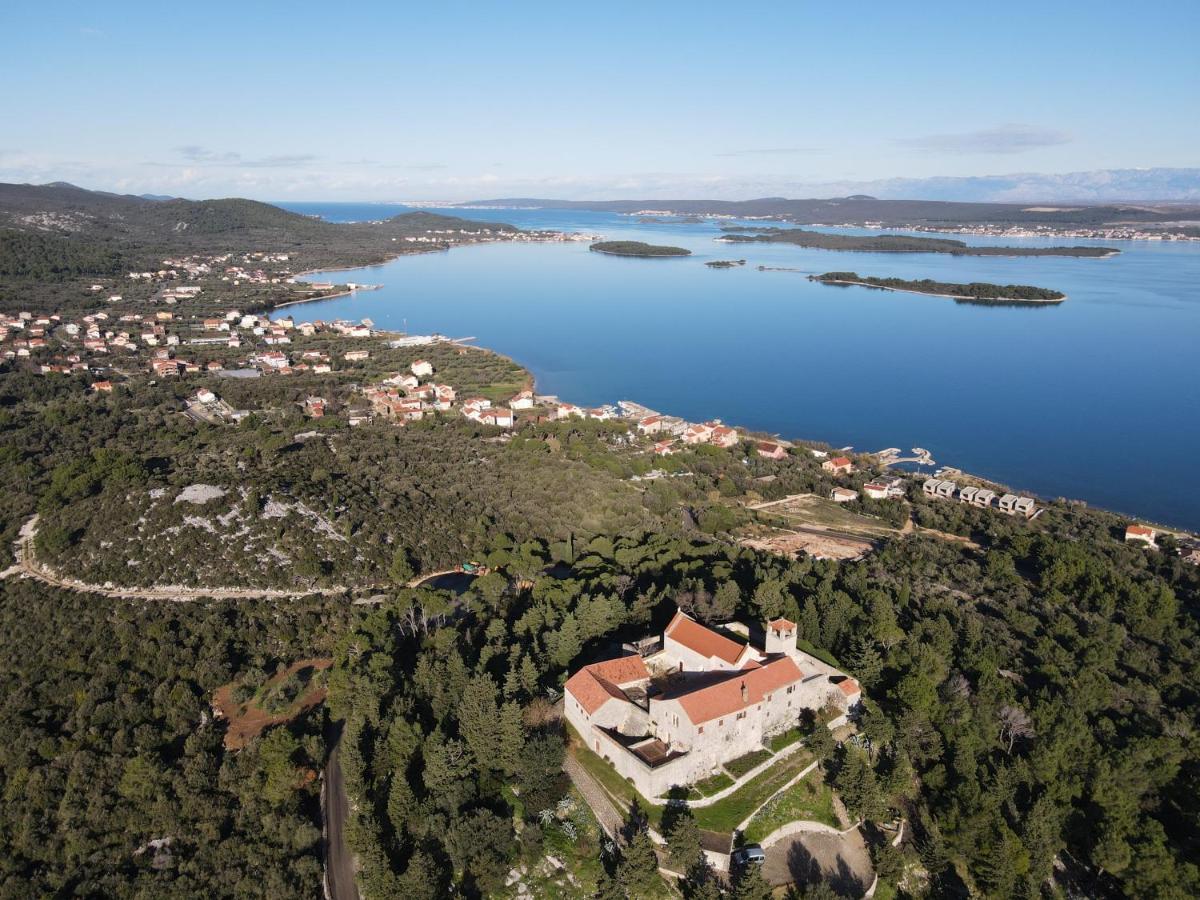 Apartment Lana Pašman Buitenkant foto