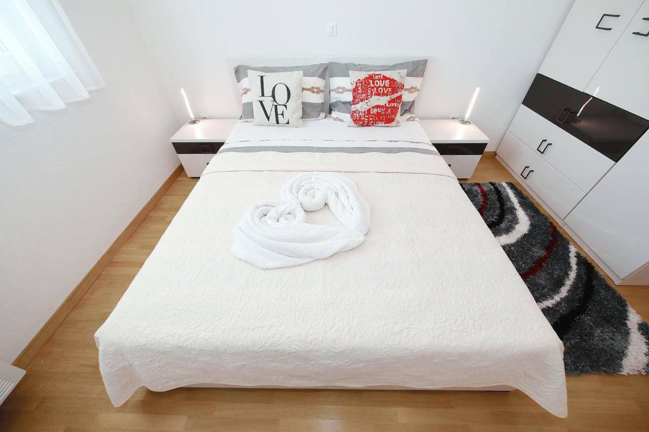 Apartment Lana Pašman Buitenkant foto